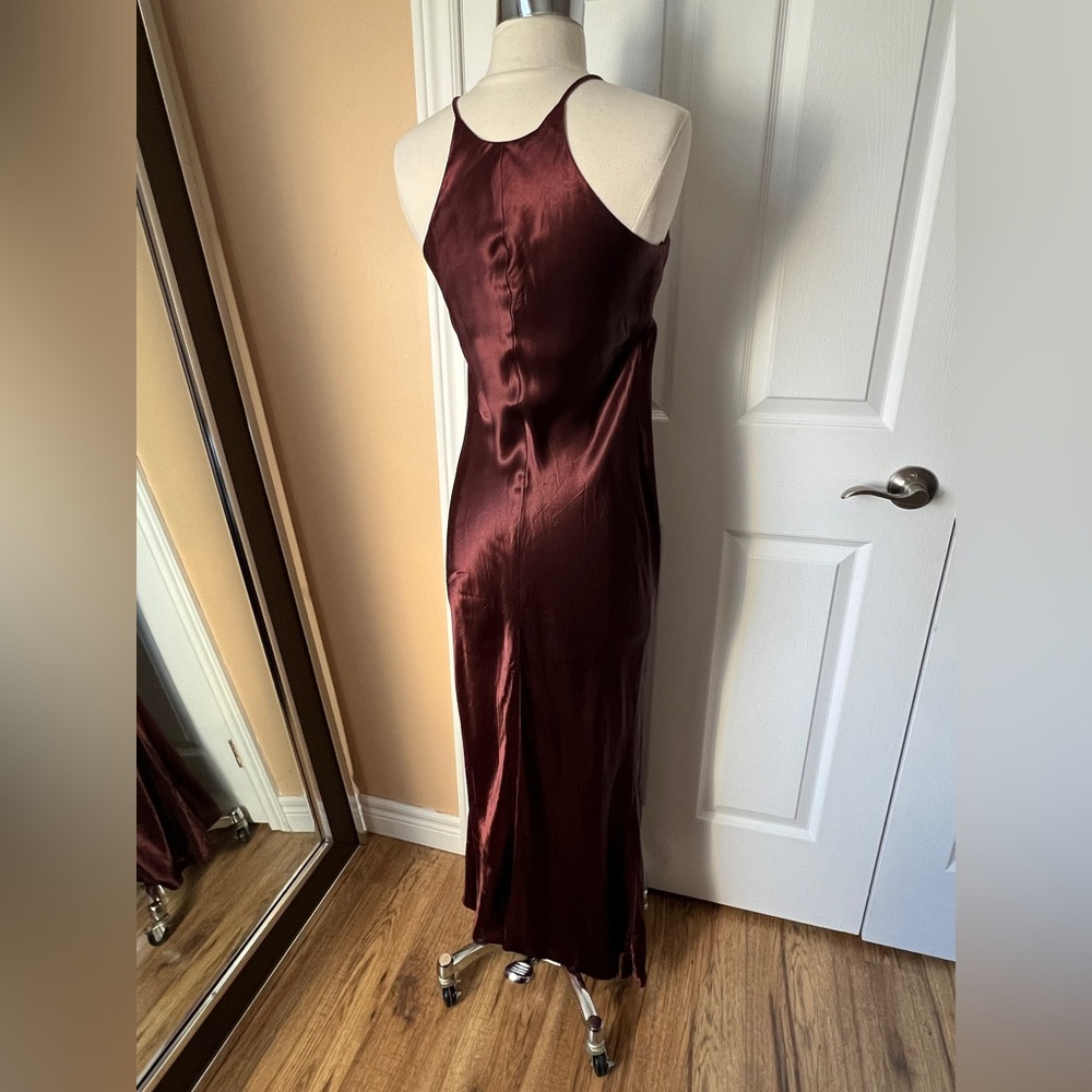 Satin maxi gown - Picture 4 of 6